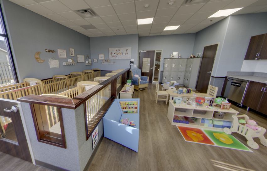 http://New%20Horizon%20Academy%20infant%20classroom%20in%20Erie,%20Colorado