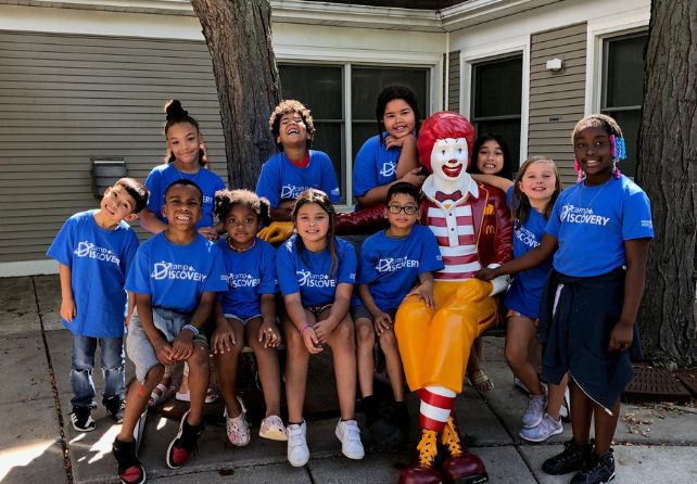 http://New%20Horizon%20Academy%20school-age%20children%20volunteering%20at%20Ronald%20McDonald%20House%20for%20Caring%20Beyond%20the%20Classroom